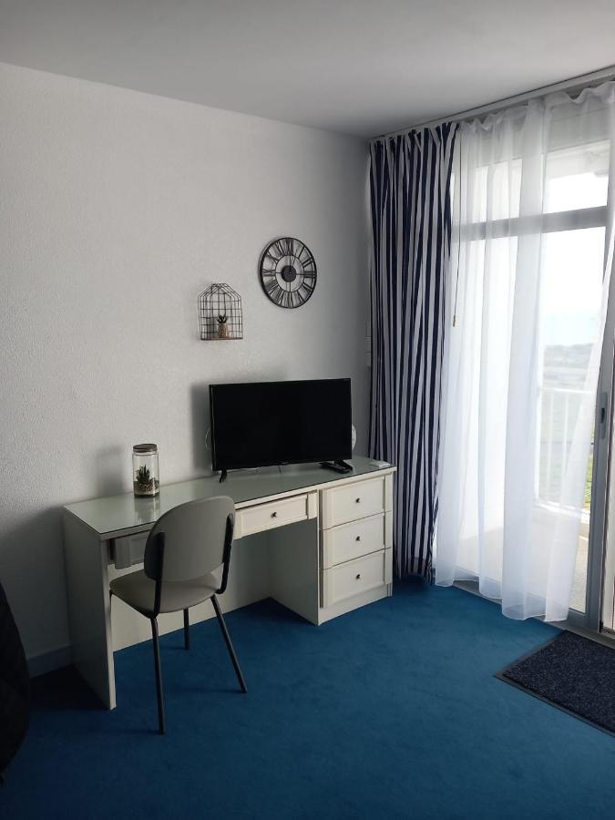 Grand Studio Vue Mer Dans Residence Des 3 Iles Pres De La Thalasso Quiberon Luaran gambar
